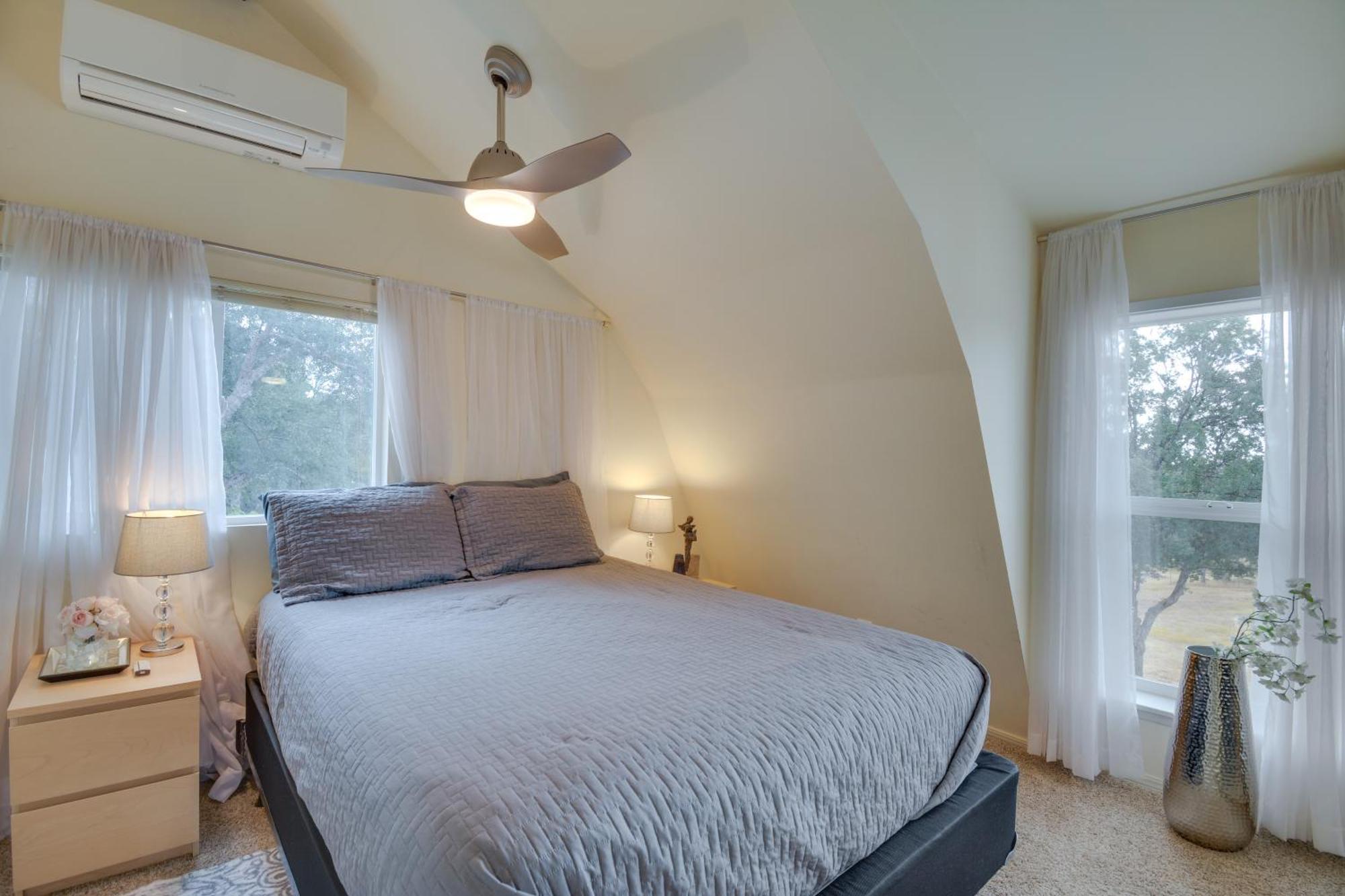 Mariposa Home Furnished Patio And Sierra Mtn Views Esterno foto